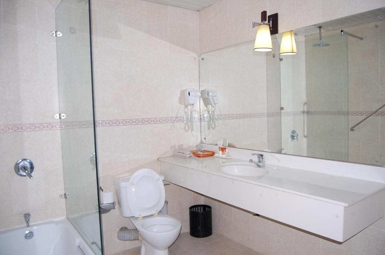 Owu Crown Hotel Ibadan Cameră foto