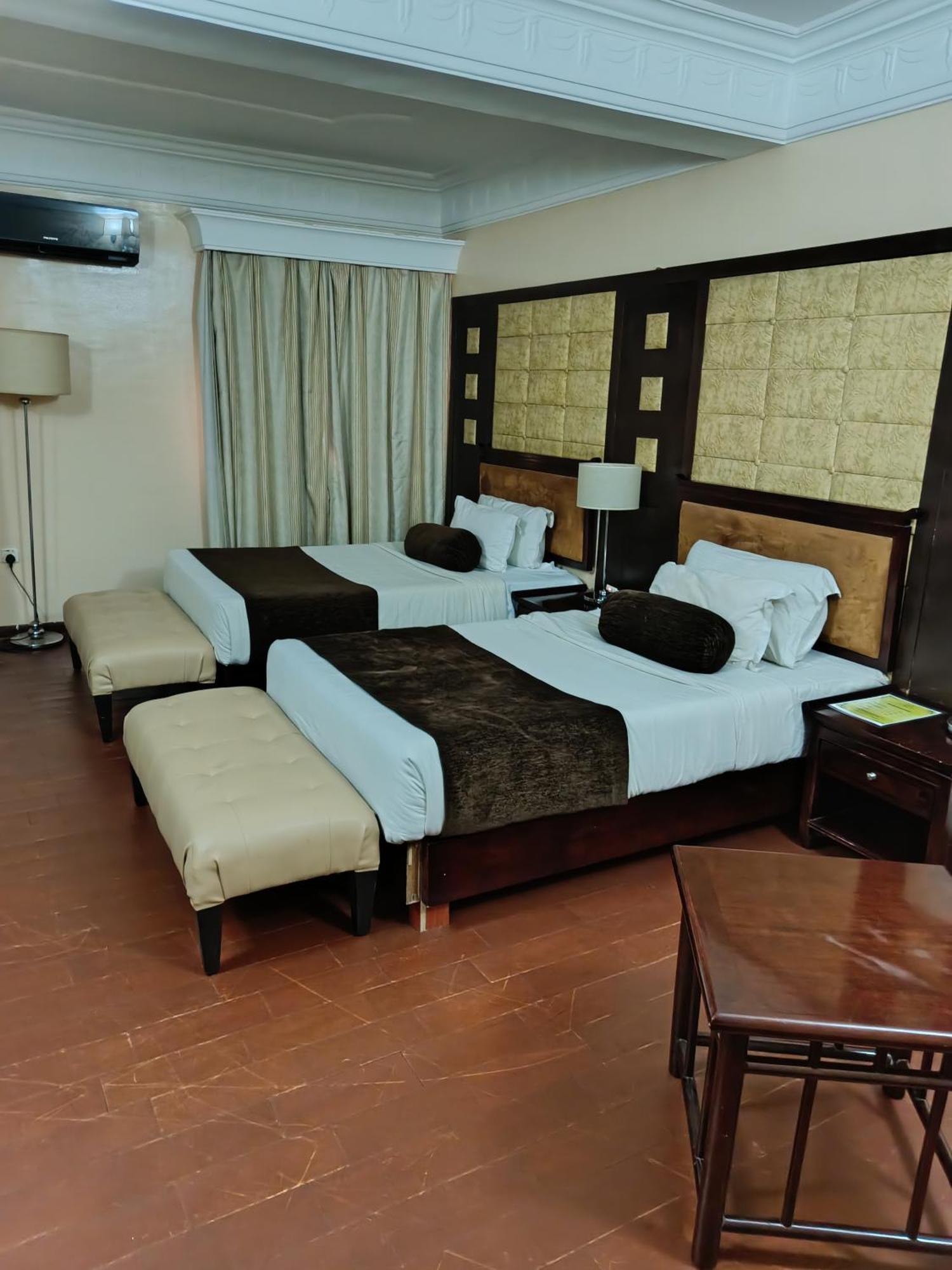 Owu Crown Hotel Ibadan Exterior foto